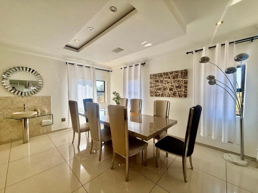 4 Bedroom Property for Sale in Birdwood Estate North West